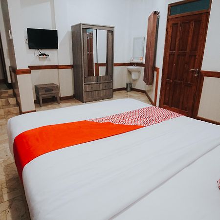 Oyo 1209 Tirtasari Nice Guesthouse 반둥 외부 사진