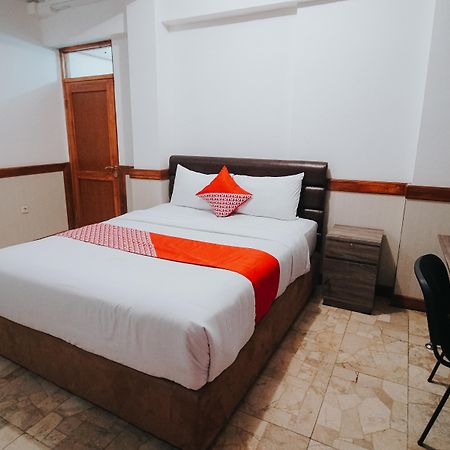 Oyo 1209 Tirtasari Nice Guesthouse 반둥 외부 사진