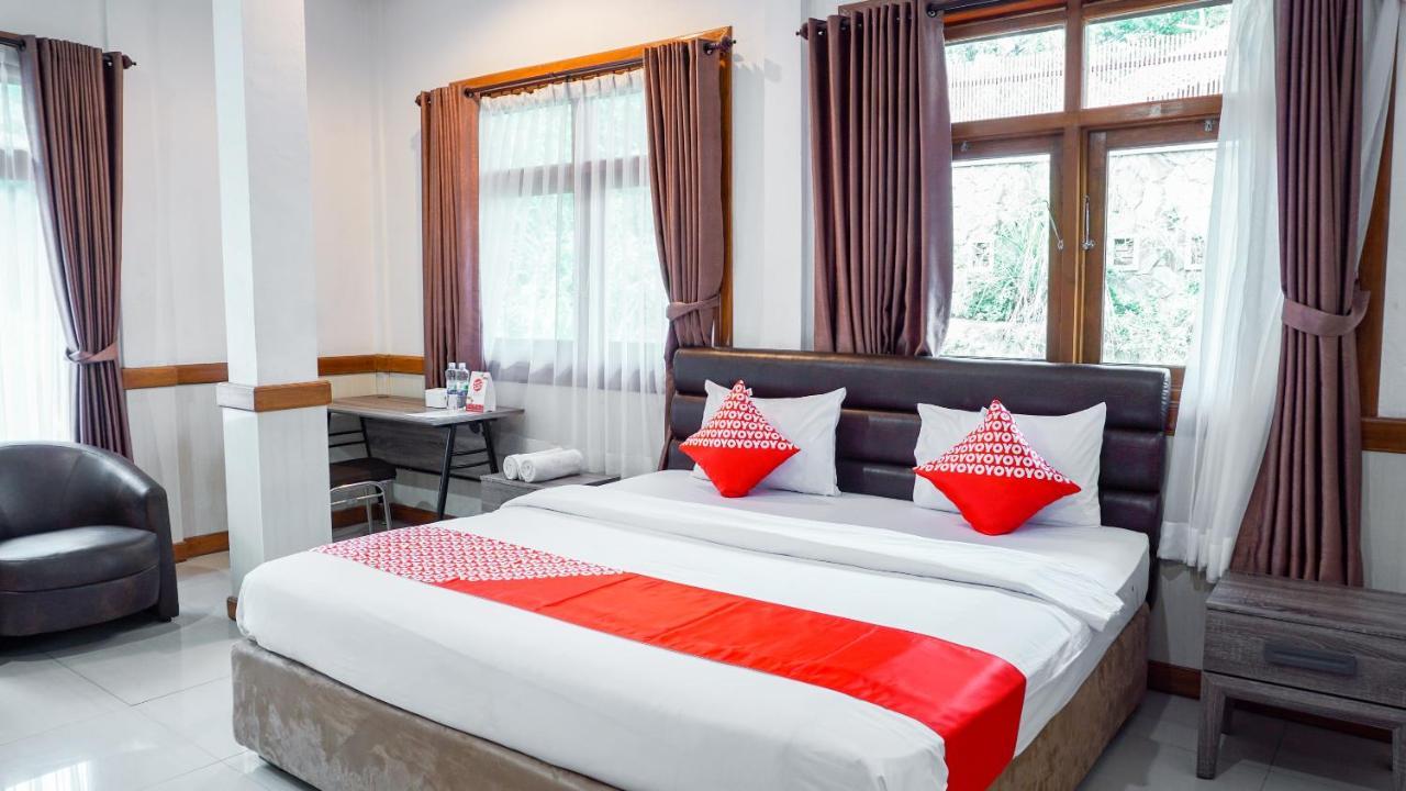Oyo 1209 Tirtasari Nice Guesthouse 반둥 외부 사진