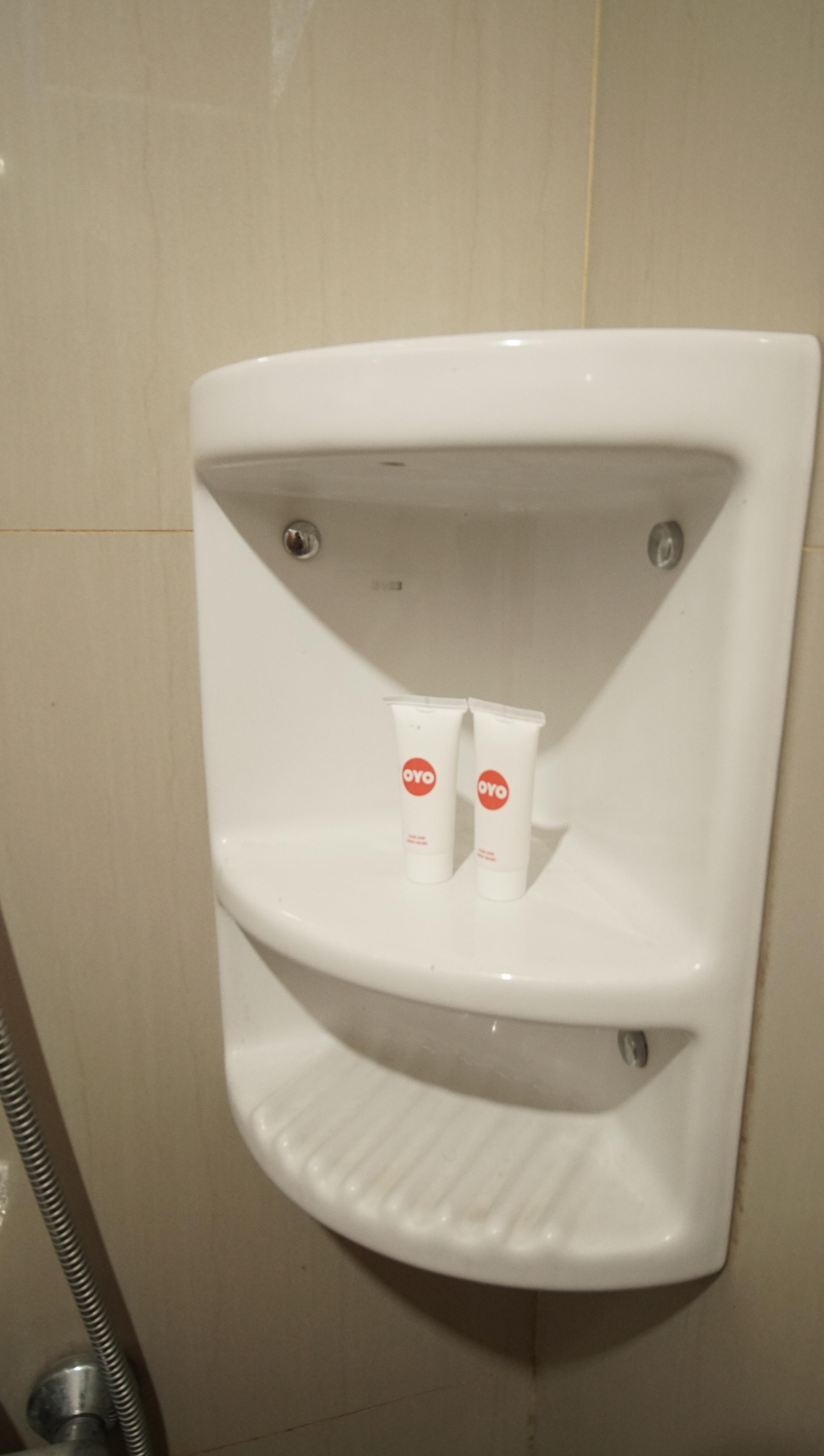 Oyo 1209 Tirtasari Nice Guesthouse 반둥 외부 사진