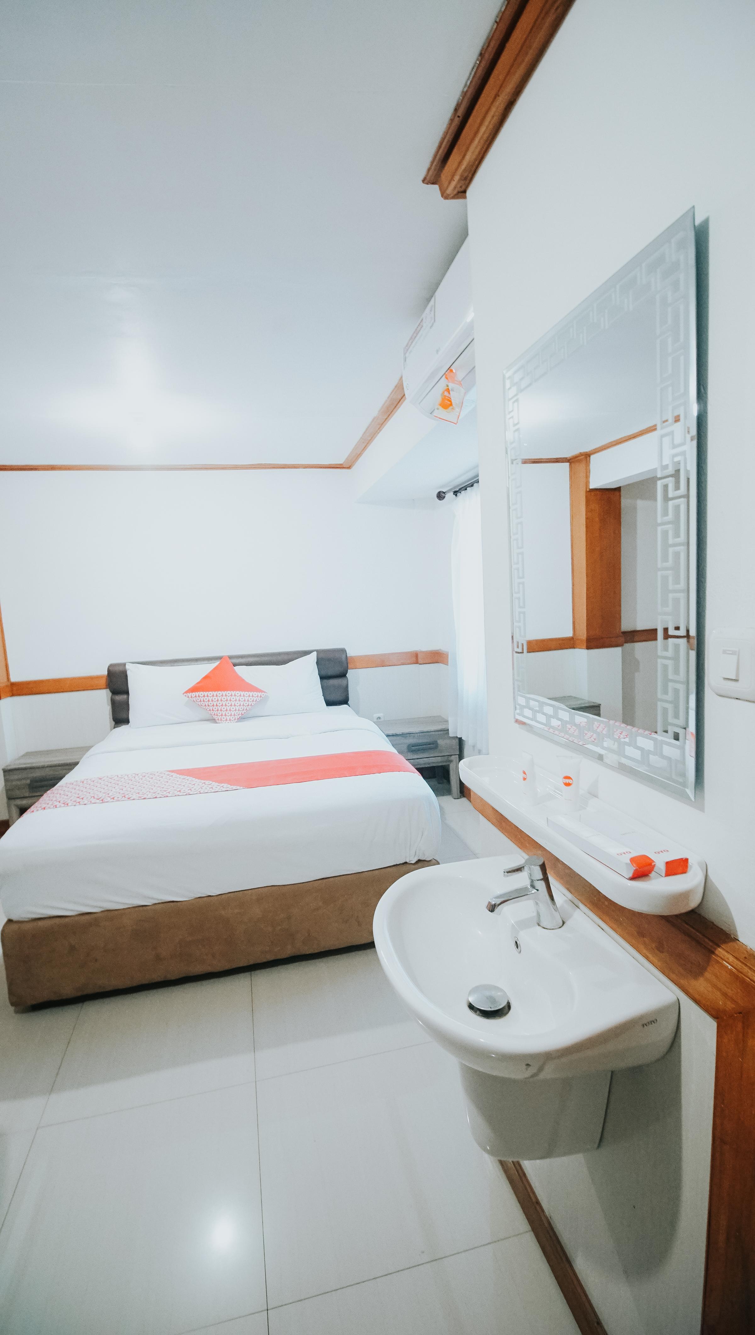 Oyo 1209 Tirtasari Nice Guesthouse 반둥 외부 사진