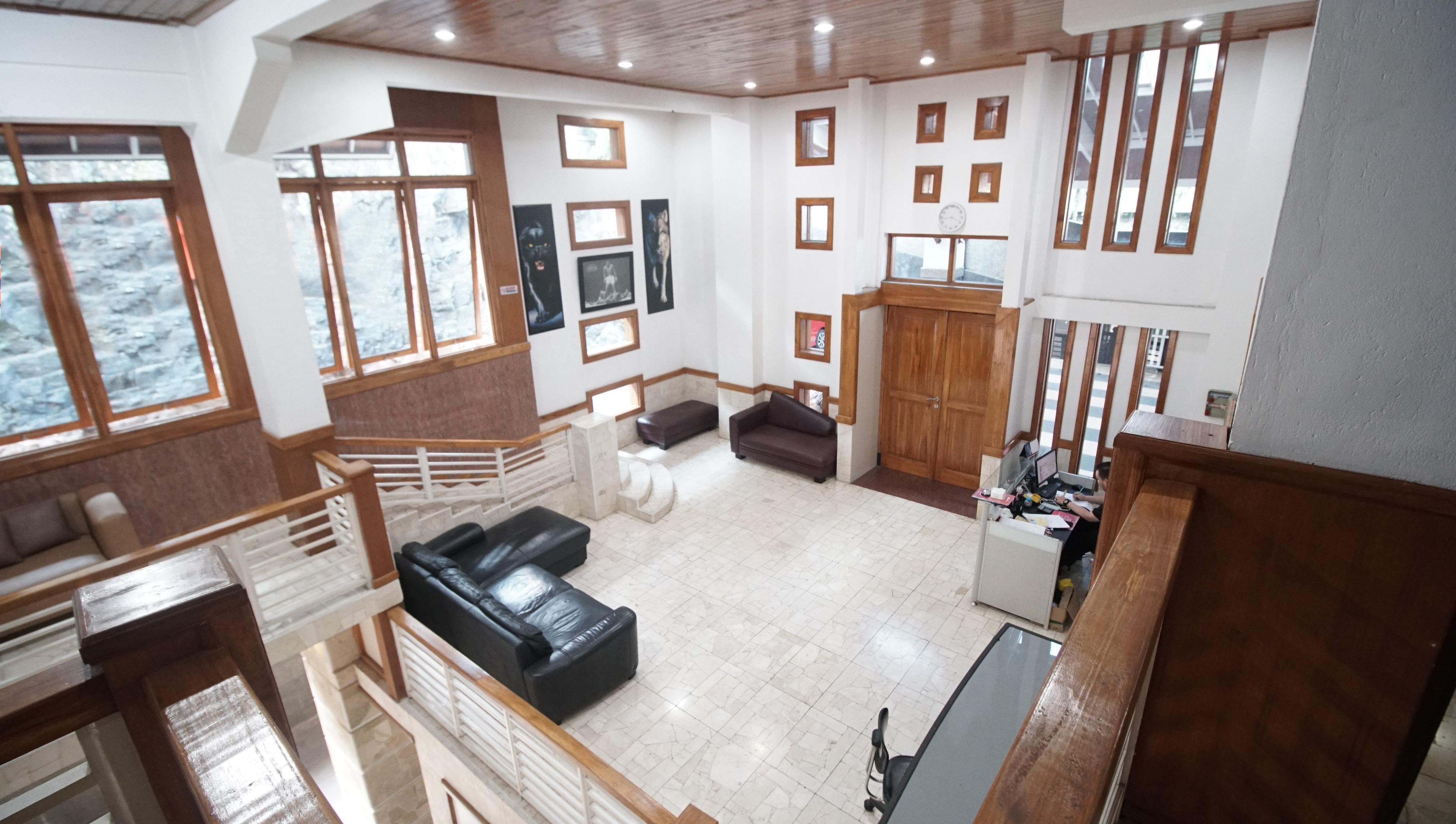 Oyo 1209 Tirtasari Nice Guesthouse 반둥 외부 사진