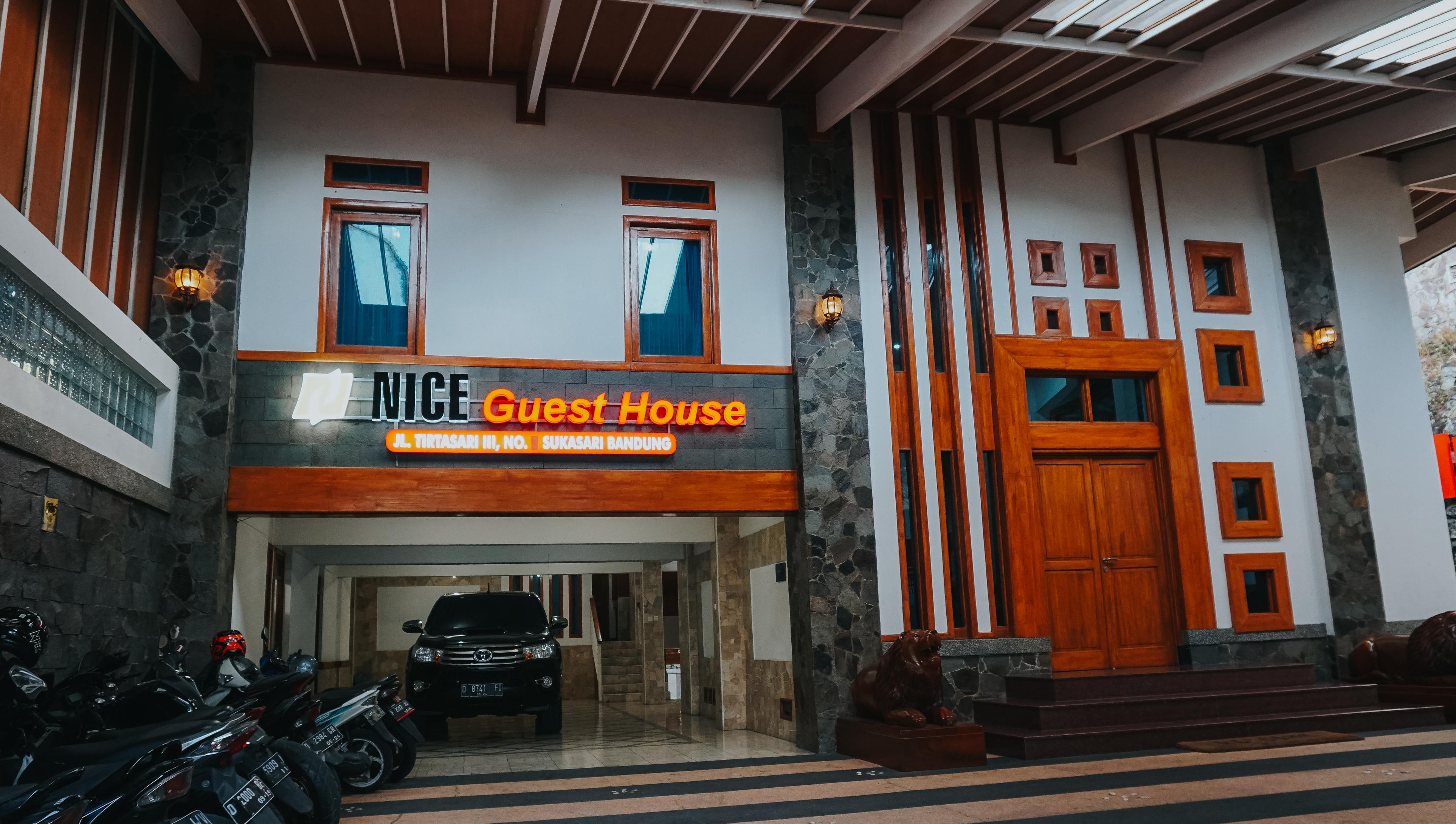 Oyo 1209 Tirtasari Nice Guesthouse 반둥 외부 사진
